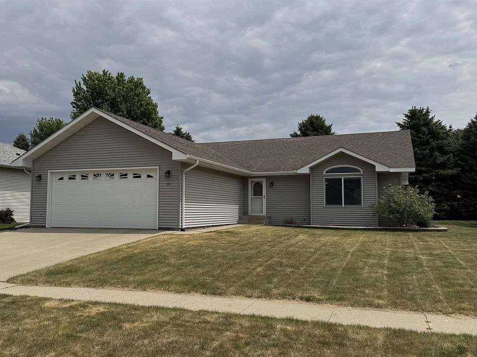 1st image of 1911 Pebble Beach Cir