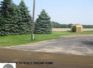 4616 W Van Buren Rd, Alma, MI 48801