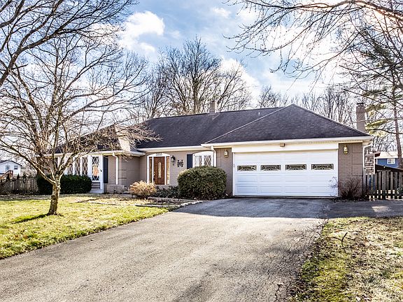 3rd image of 3333 Lincoln Ct