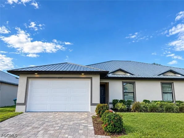 1315 SE 41st St, Cape Coral, FL 33904