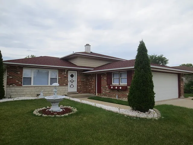 3436 191st Pl photo 1