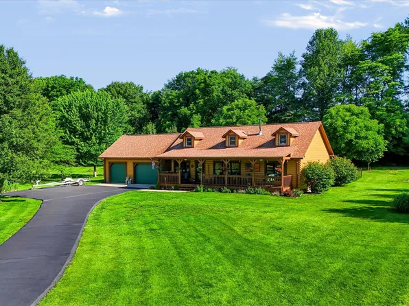 4412 W Pitcher Dr, Trafalgar, IN 46181