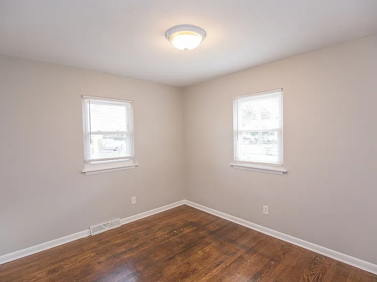 9275 Hickory St — Photo 13