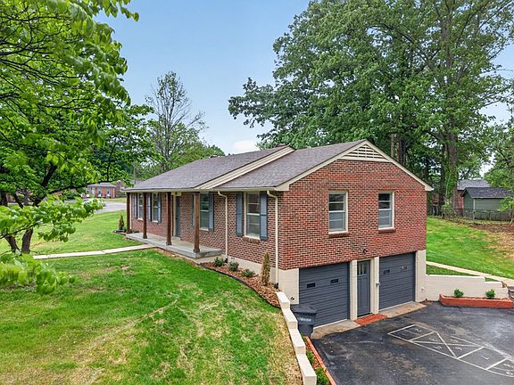 4th image of 707 Dixie Park Dr