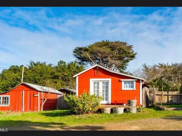 15301 Caspar Rd, Caspar, CA 95420