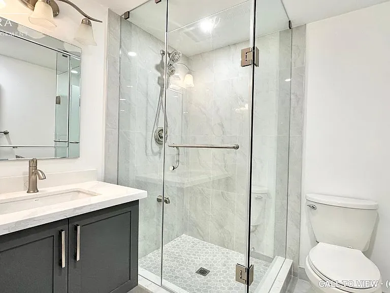 1558 Somergrove Cres #2 — Photo 7