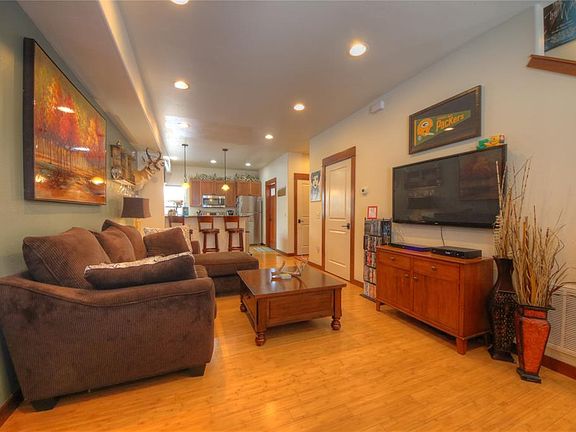 3rd image of 3353 N 27th Ave Unit 21