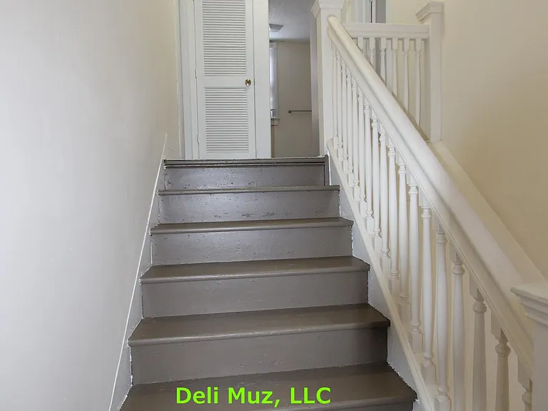 610 Jefferson Ave — Photo 28