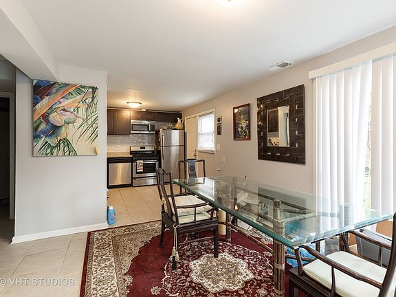 5th image of 8832 Robin Dr