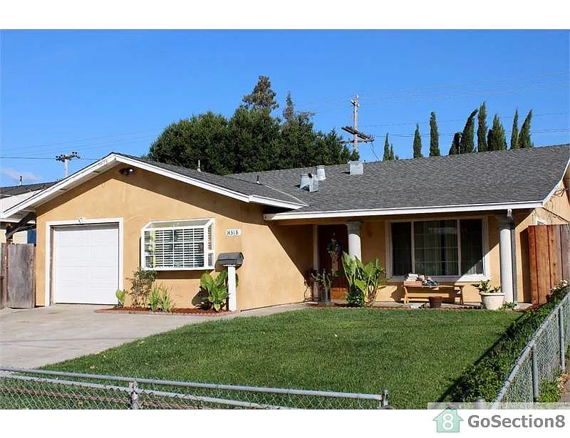 14318 Chrisland Ave photo 1