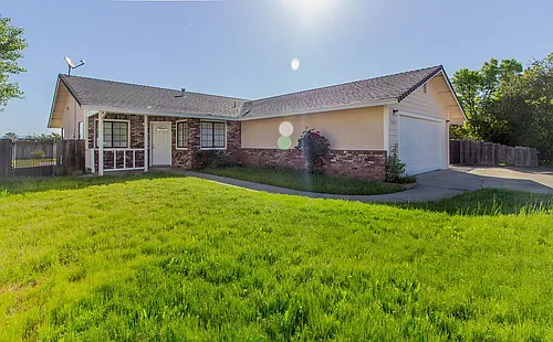 1632 Whistling Dr Photo 1