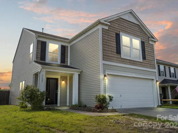 7136 Bullock Dr, Charlotte, NC 28214