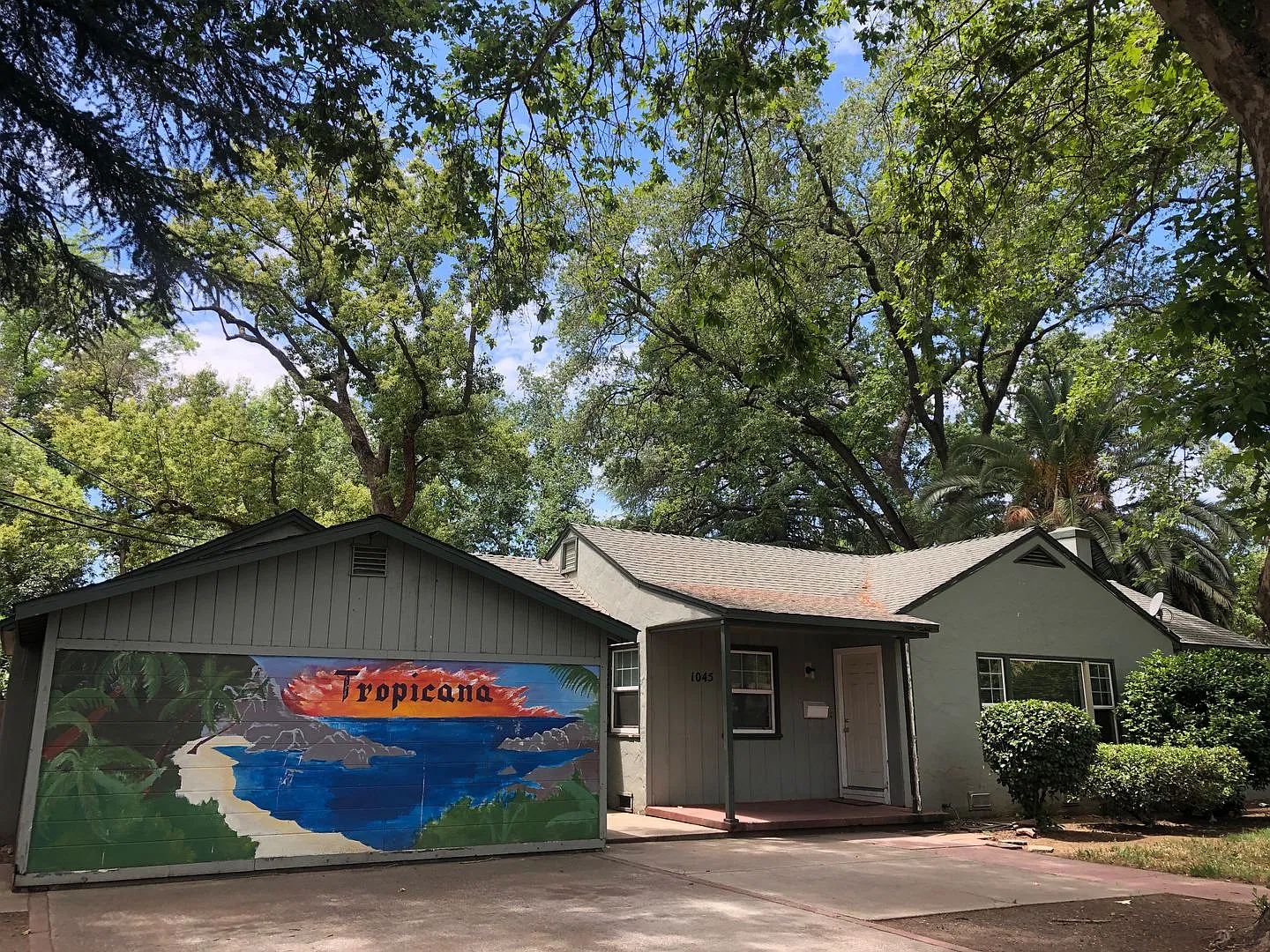 **Reserve For Summer 2027** - Tropicana House — Photo 1