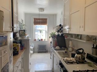 2045 Commonwealth Ave APT 24F, Boston, MA 02135