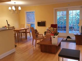 274 S Main St, Providence, RI 02903