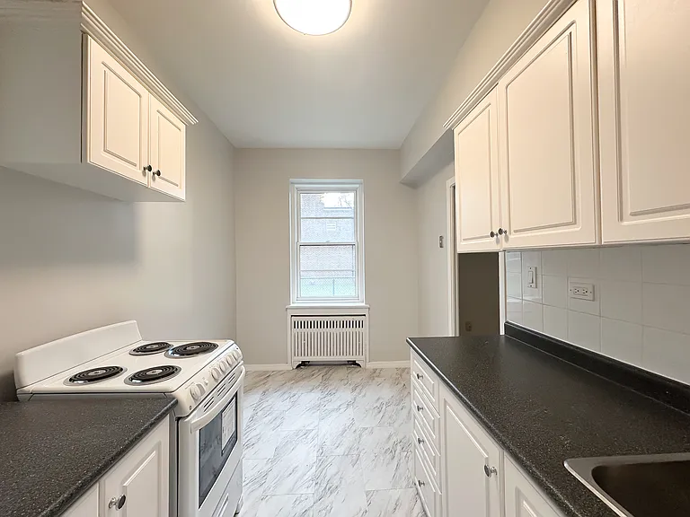 3 Du Maurier Blvd #5-221 — Photo 7