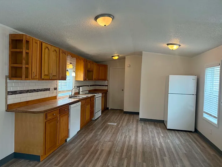 Lincoln Place — Photo 15