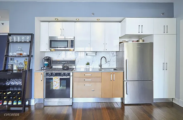 Sold by Corcoran | media 15