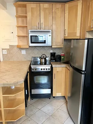 Rented by Heller Organization | media 8