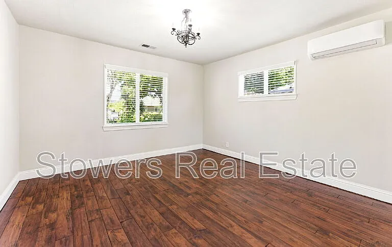 1574 Alpine Dr — Photo 33