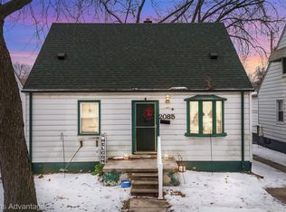 2085 Thomas St, Lincoln Park, MI 48146