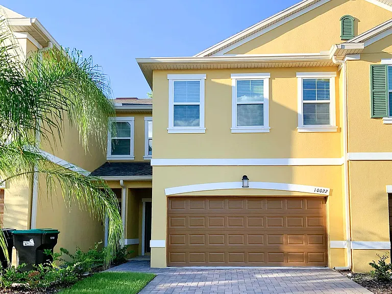 10022 Red Eagle Dr — Photo 1