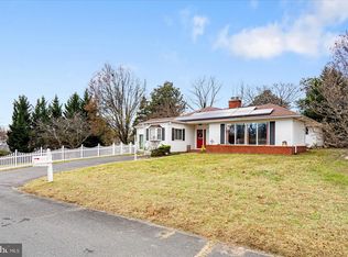 7414 Locust Dr, Hanover, MD 21076