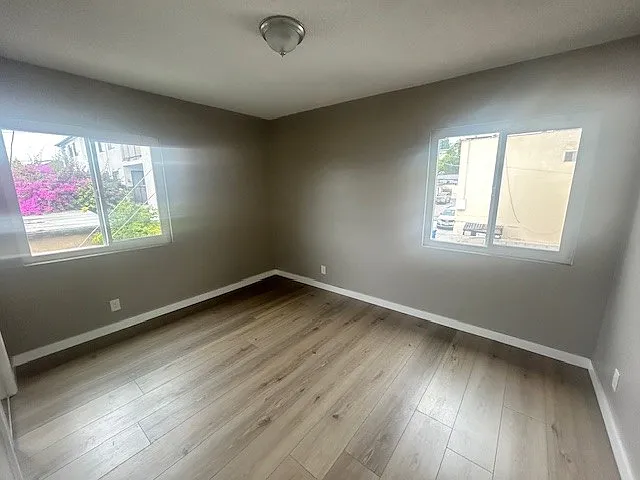 623 W 22nd St #3 — Photo 13