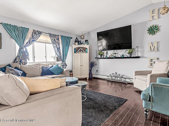 3rd image of 3745 Westridge Ct
