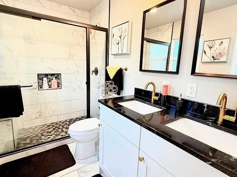 1614 Alexander Cir — Photo 12