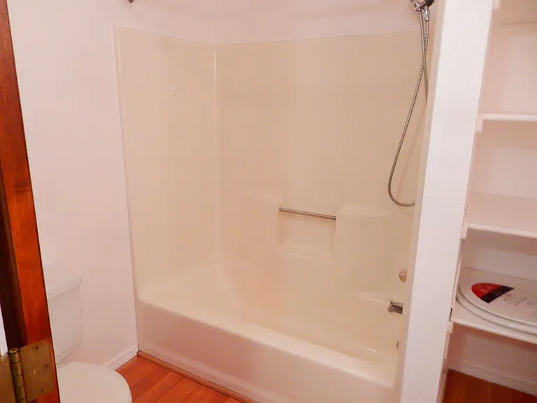 29983 Hilltop Dr #2 — Photo 15