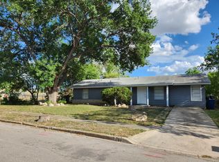 5630 Castle Prince Dr, San Antonio, TX 78218