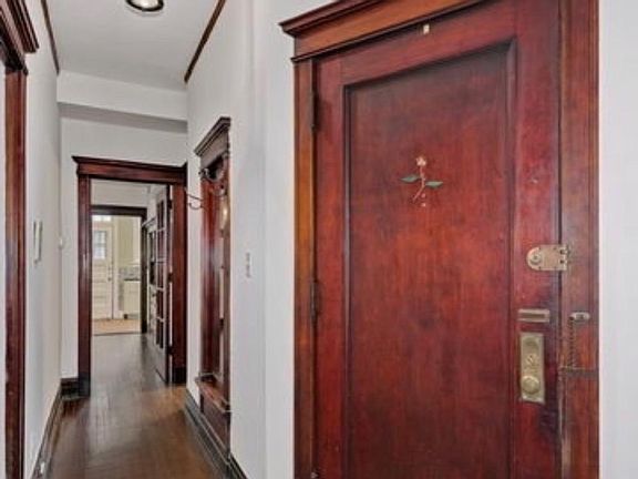 3rd image of 2351 N Cleveland Ave #1N