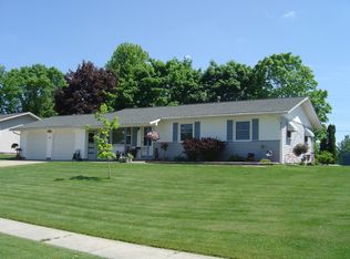 105 Grahl Ave, Eden, WI 53019