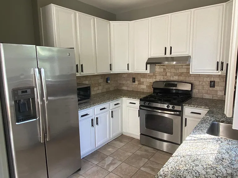 21733 Tottenham Hale Ct — Photo 3