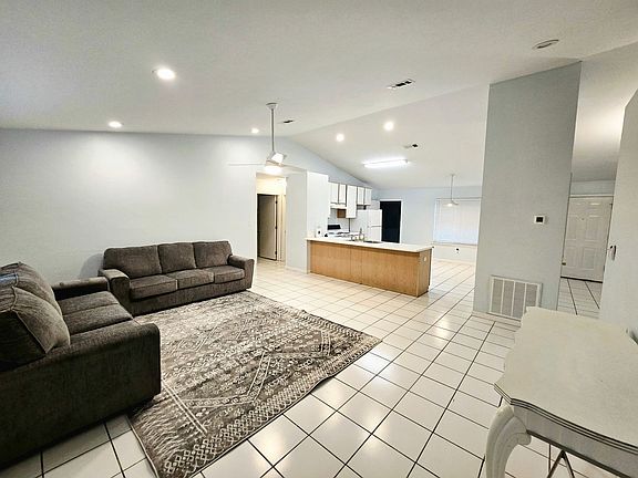 2nd image of 1115 Woodbern Ln #434669E51