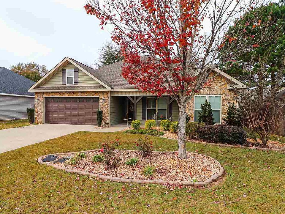 1st image of 105 Arcadia Ln
