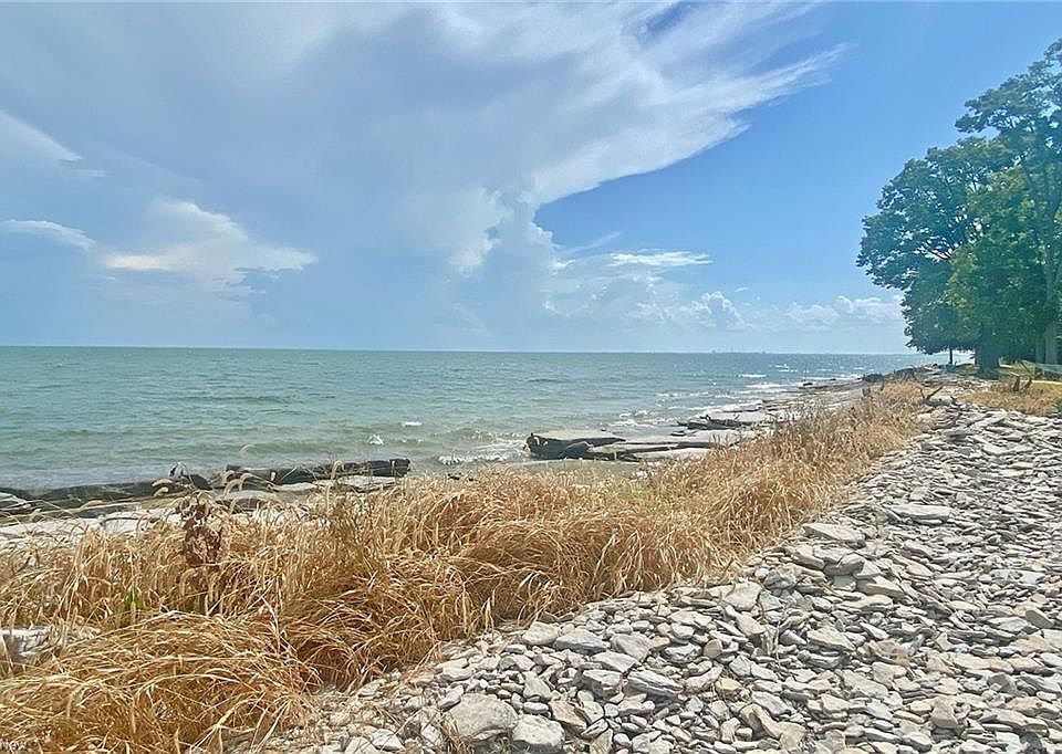 824 Woodford Rd, Kelleys Island, OH 43438 Zillow