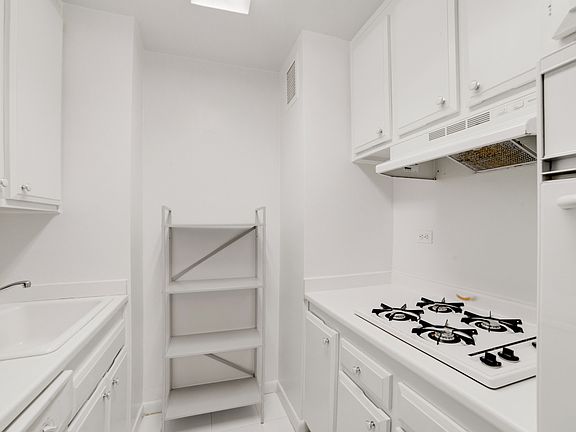 5th image of 245 E 63rd St APT 407