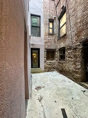 Rented by TorsX Inc | media 17