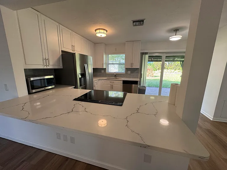219 Old Jupiter Beach Rd — Photo 7