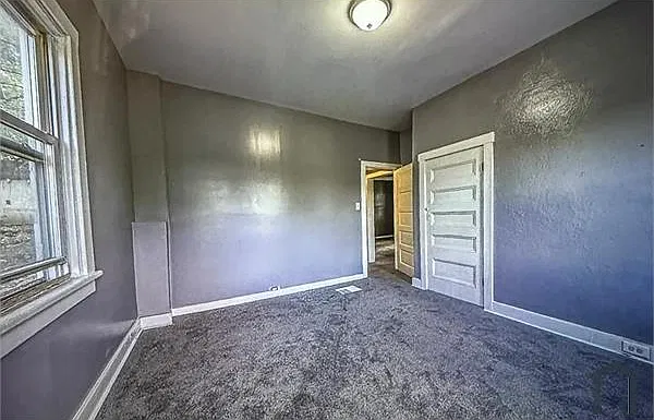 4 bed, 2231 sqft, $2,000 — Photo 4