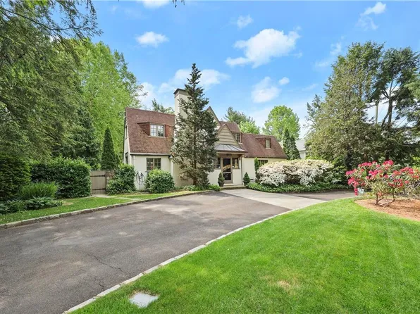 12 Locust Lane, Bronxville, NY 10708