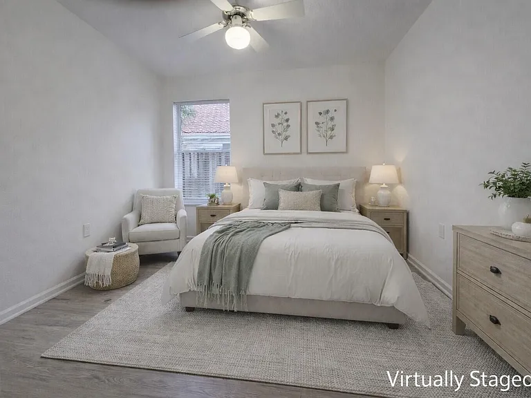 4853 NW 66th Ave — Photo 23