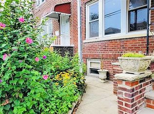 836 E 45th St #1, Brooklyn, NY 11203