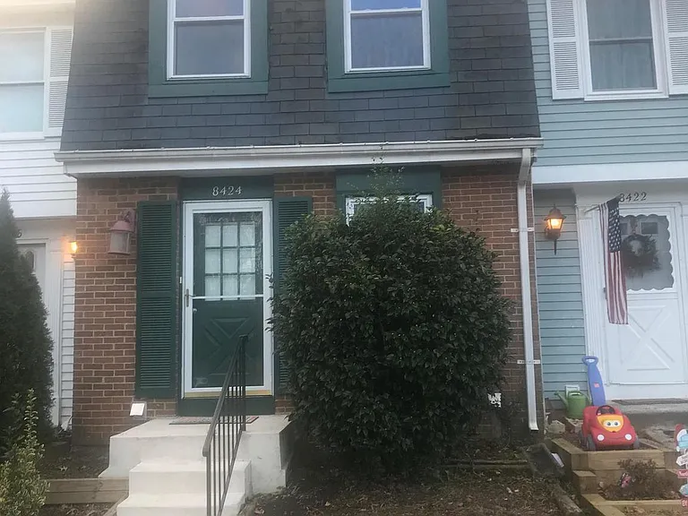 8424 Lazy Creek Ct — Photo 19