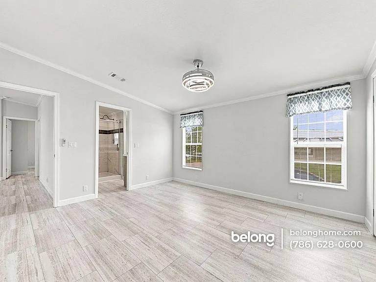 5211 SW 34th St — Photo 11