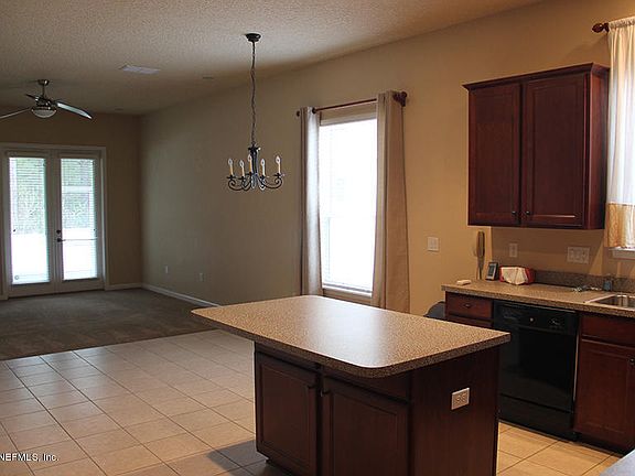 5th image of 2583 Creekfront Dr