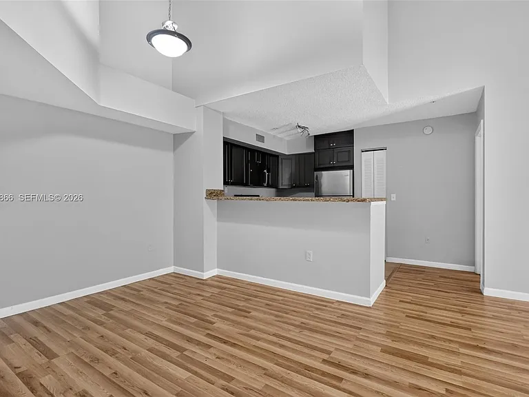7808 Sonoma Springs Cir #304 — Photo 4