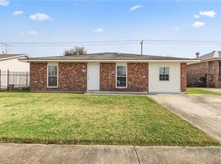 404 Federal Dr, Avondale, LA 70094